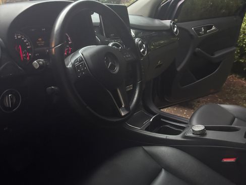 Used 2015 Mercedes-Benz B 250e image 15