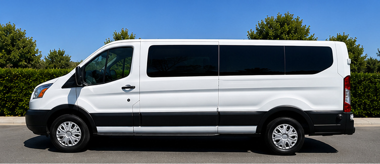 Used 2019 Ford Transit 350 XLT RWD image 6
