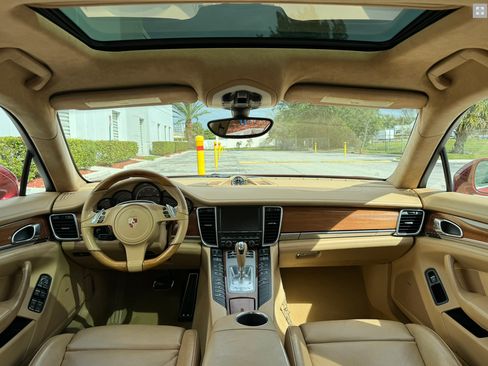 Used 2011 Porsche Panamera Turbo image 15