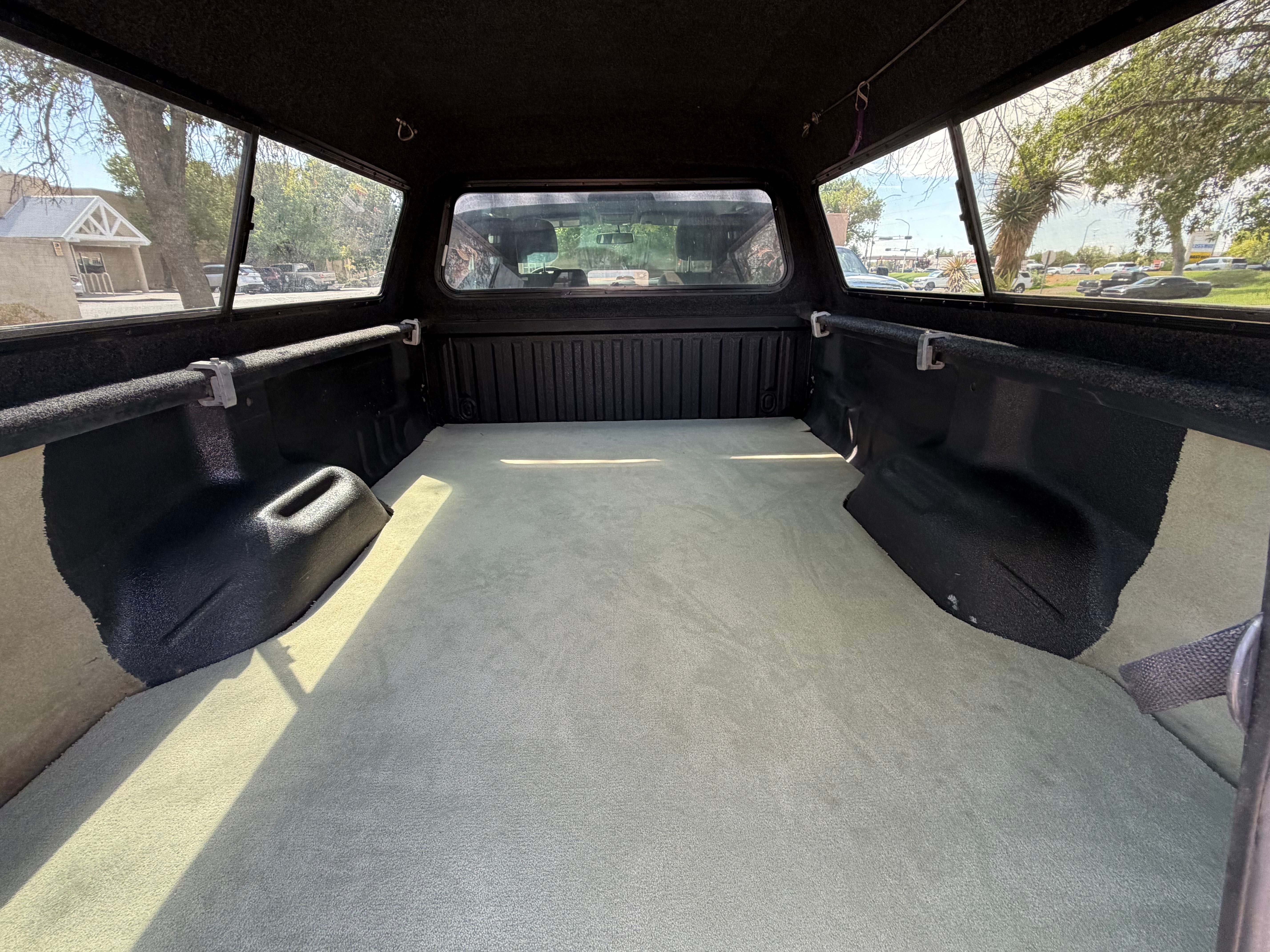 Used 2015 Ford F250 XLT w/ XLT Value Package AWD/4WD image 5