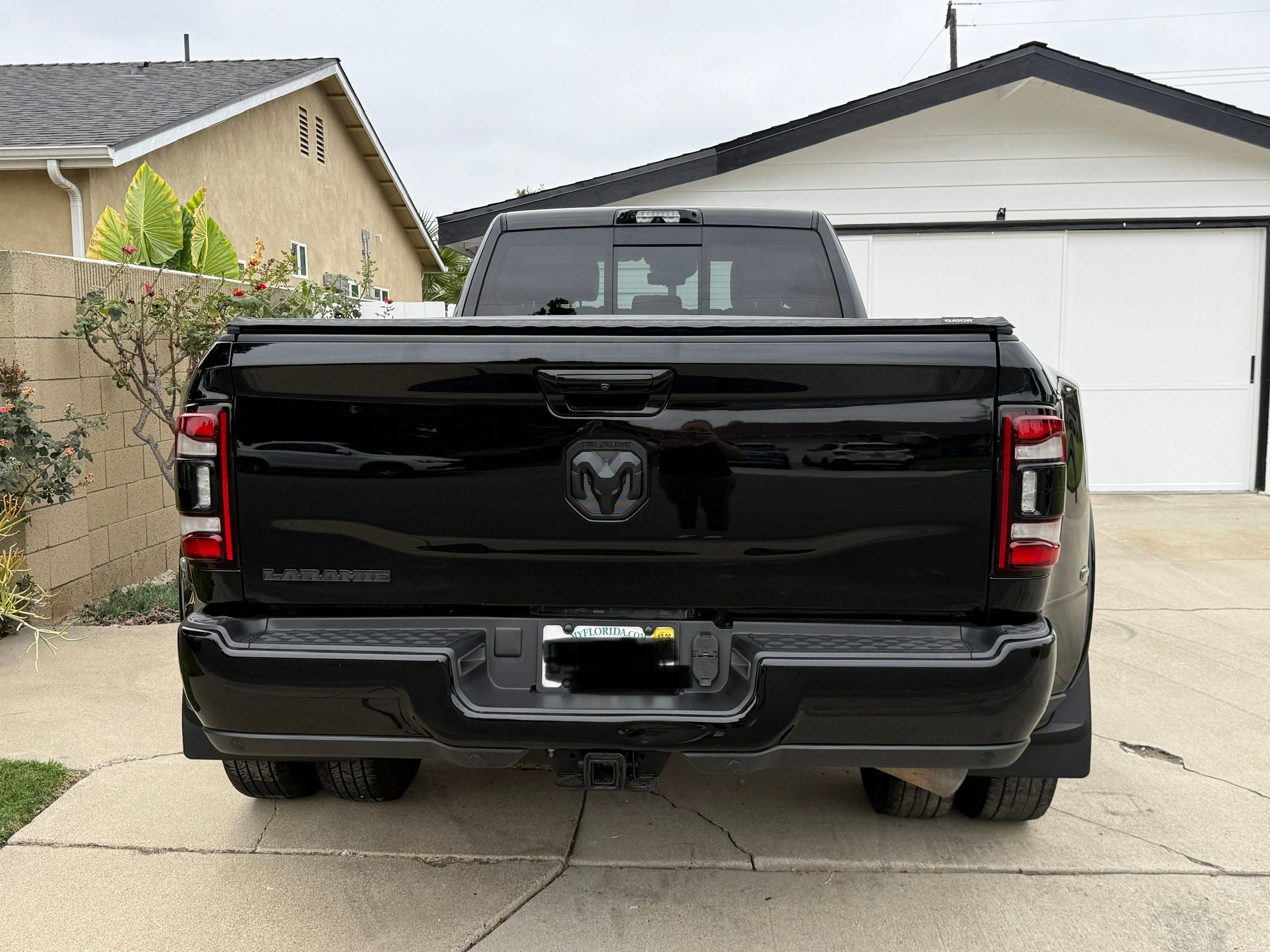 Used 2021 RAM 3500 Laramie AWD/4WD image 5