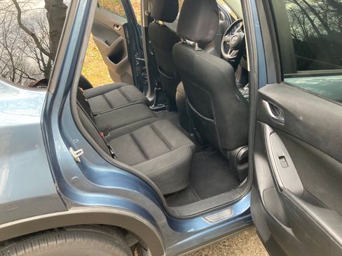 Used 2016 MAZDA CX-5 Touring w/ Bose/Moonroof Package image 22