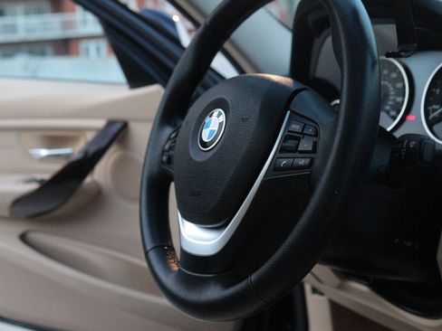 Used 2015 BMW 328i Sedan image 6