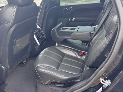 Used 2016 Land Rover Range Rover Sport HSE image 6