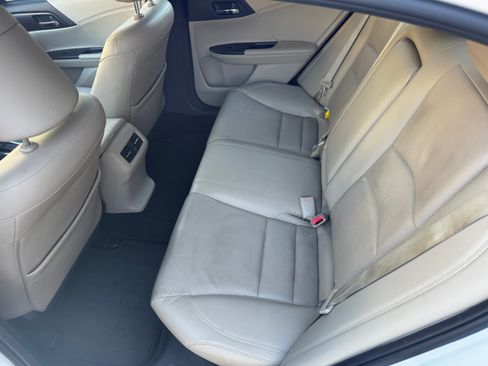 Used 2015 Honda Accord EX-L image 15