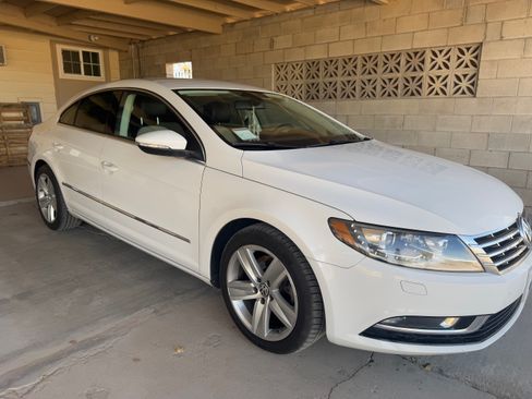 Used 2014 Volkswagen CC Sport image 1