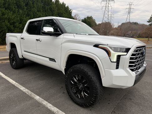 Used 2023 Toyota Tundra Capstone image 4