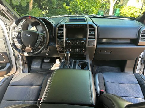 Used 2019 Ford F150 Raptor w/ Equipment Group 802A Luxury AWD/4WD image 20