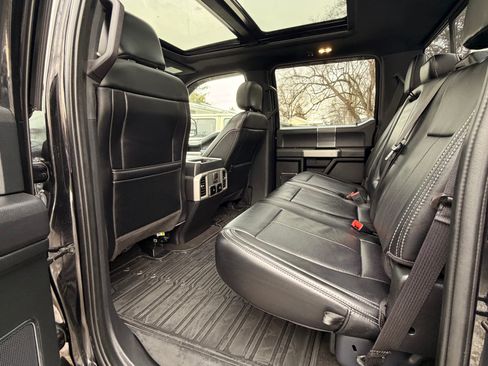 Used 2019 Ford F150 Lariat w/ Equipment Group 502A Luxury image 8