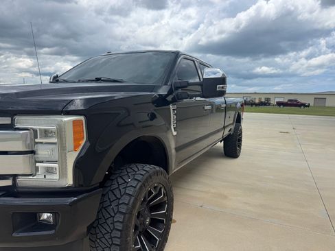 Used 2017 Ford F350 Platinum AWD/4WD image 1