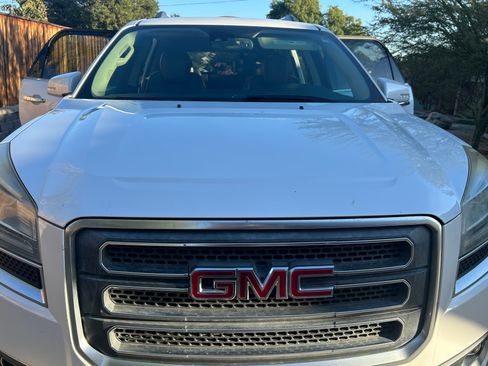 Used 2016 GMC Acadia SLT w/ Open Road Package image 8