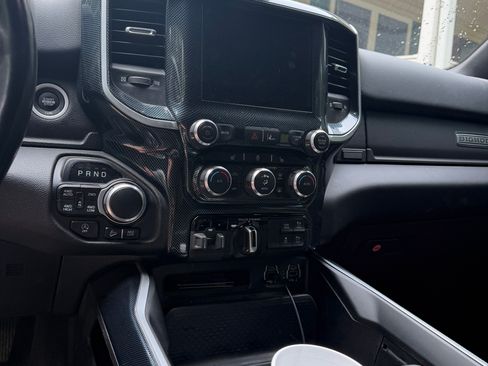 Used 2022 RAM 1500 Big Horn AWD/4WD image 11