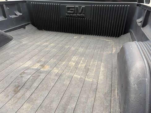 Used 1998 Chevrolet Silverado 1500 2WD Regular Cab w/ Preferred Equipment Group 3 image 13