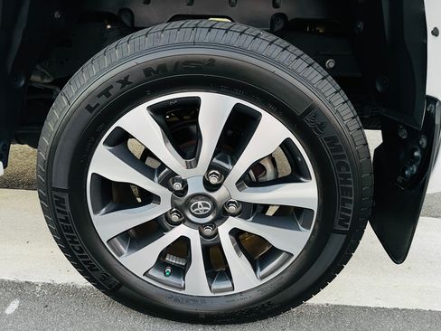 Used 2019 Toyota Tundra Limited RWD image 25