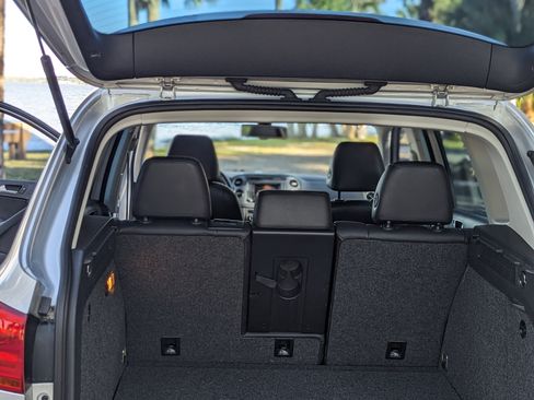 Used 2016 Volkswagen Tiguan SEL image 29