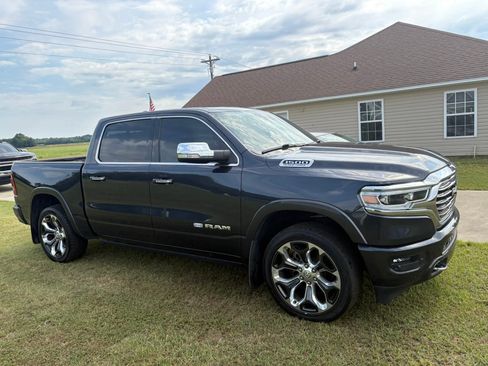 Used 2021 RAM 1500 Limited image 1