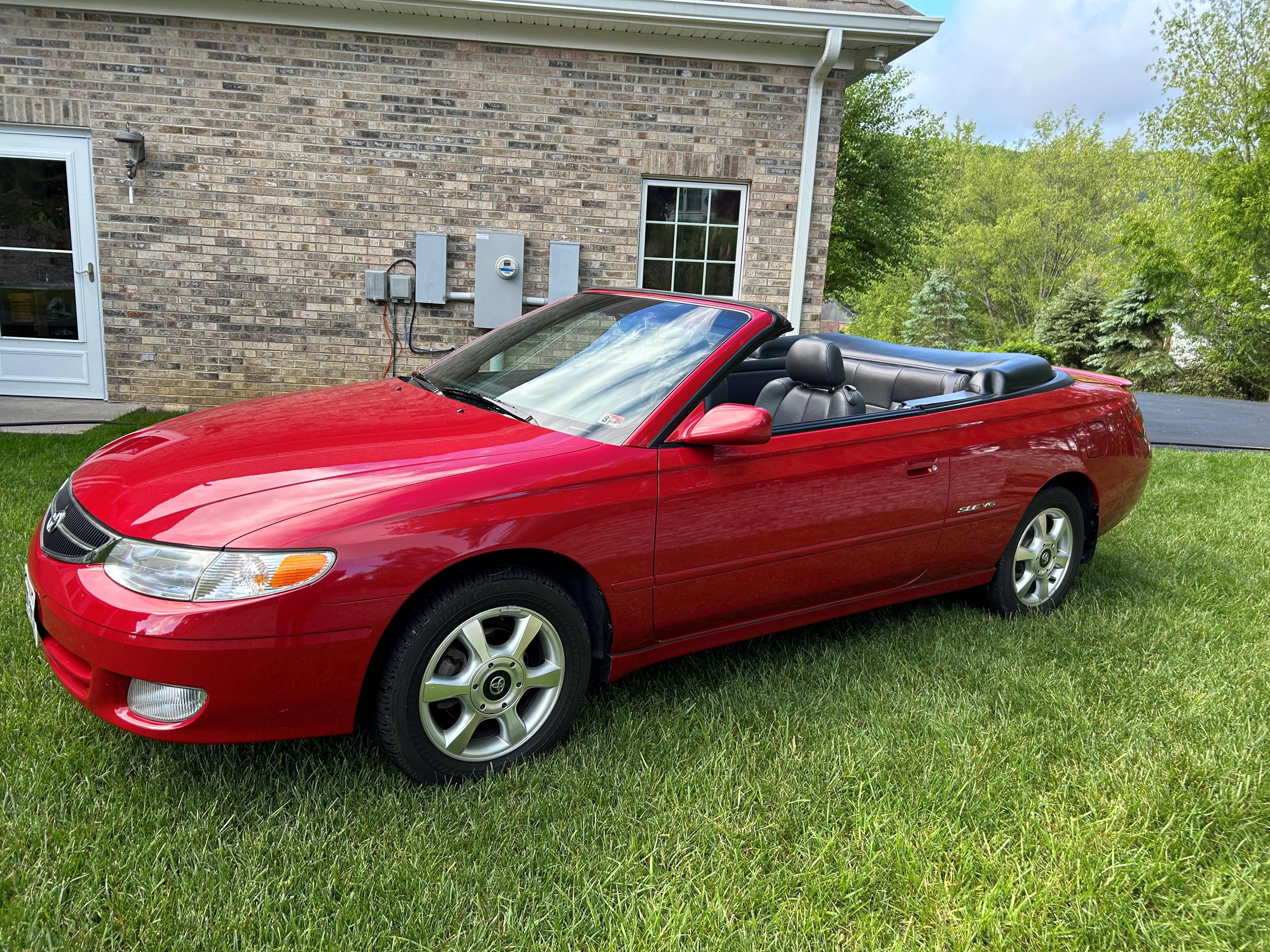 Used 2001 Toyota Solara SLE FWD image 1