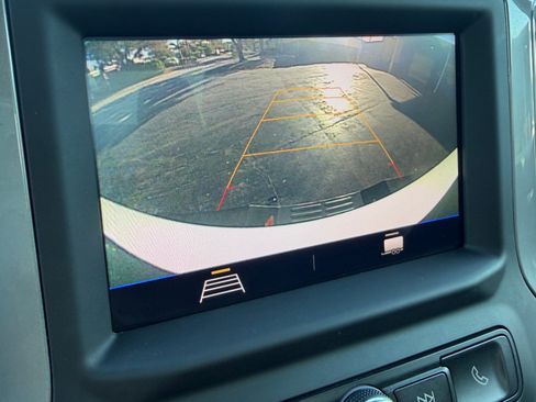 Used 2022 Chevrolet Silverado 2500 W/T w/ WT Convenience Package image 18