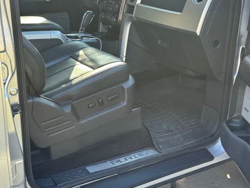 Used 2013 Ford F150 Platinum image 15