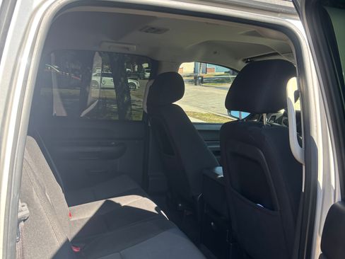 Used 2010 Chevrolet Silverado 1500 LT w/ Texas Edition image 10