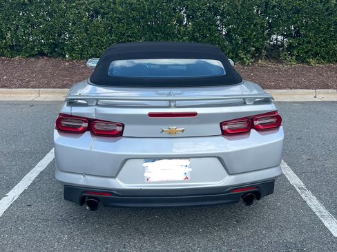 Used 2019 Chevrolet Camaro LT image 12
