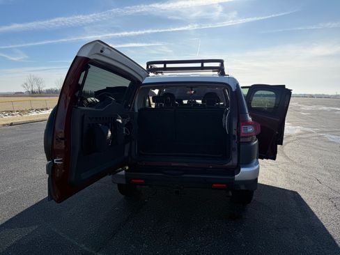 Used 2008 Toyota FJ Cruiser 4WD image 5