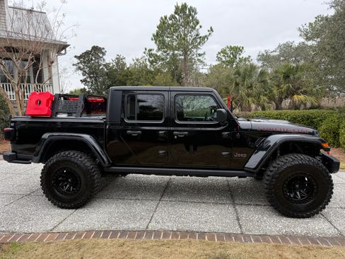 Used 2021 Jeep Gladiator Rubicon w/ LED Lighting Group image 5