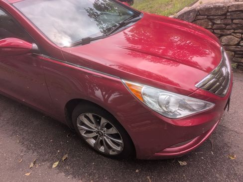 Used 2011 Hyundai Sonata SE FWD image 10