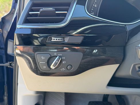 Used 2019 Audi Q7 3.0T Premium Plus w/ Premium Plus Package image 18