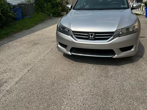 Used 2013 Honda Accord LX image 4