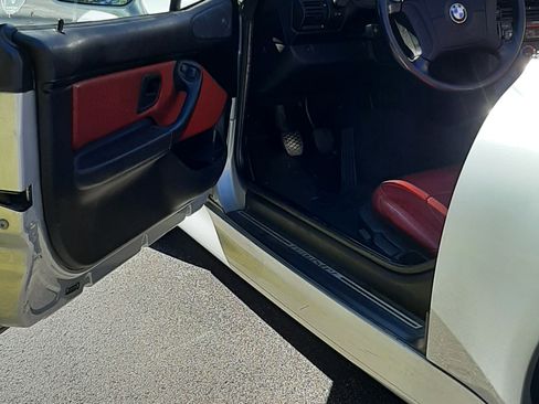 Used 1996 BMW Z3 1.9 image 10