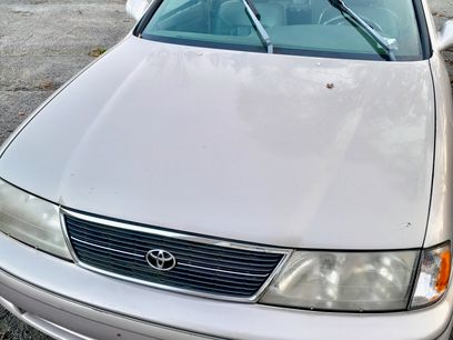Used 1998 Toyota Avalon XL