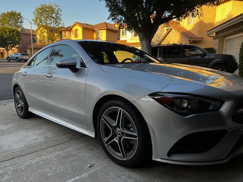Used 2021 Mercedes-Benz CLA 250 image 13
