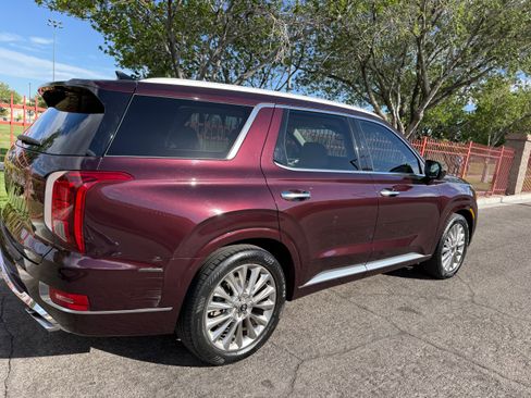Used 2020 Hyundai Palisade Limited FWD image 11