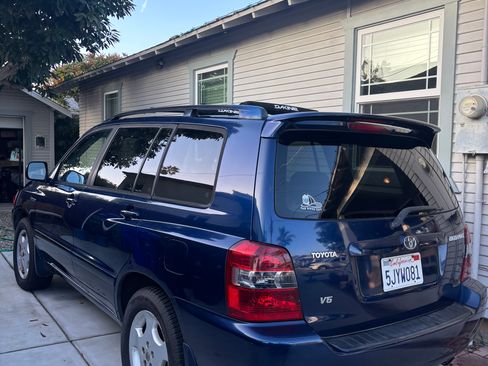 Used 2005 Toyota Highlander Limited image 4