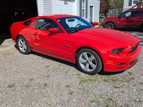 Used 2014 Ford Mustang GT Premium image 5