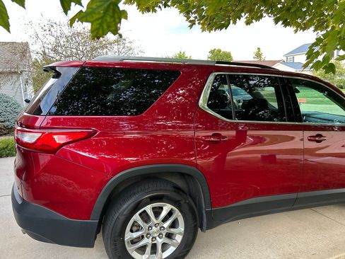 Used 2018 Chevrolet Traverse LT w/ LPO, Floor Liner Package image 9