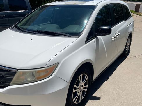 Used 2011 Honda Odyssey EX-L image 17