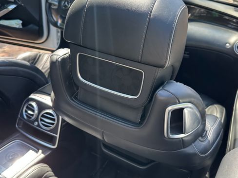 Used 2017 Mercedes-Benz S 63 AMG 4MATIC Cabriolet image 18