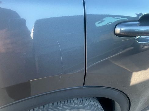 Used 2022 Ford Escape SE w/ SE Sport Appearance Package image 6