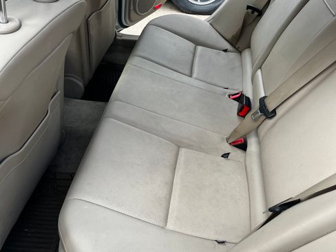 Used 2011 Mercedes-Benz C 300 4MATIC Sedan image 11