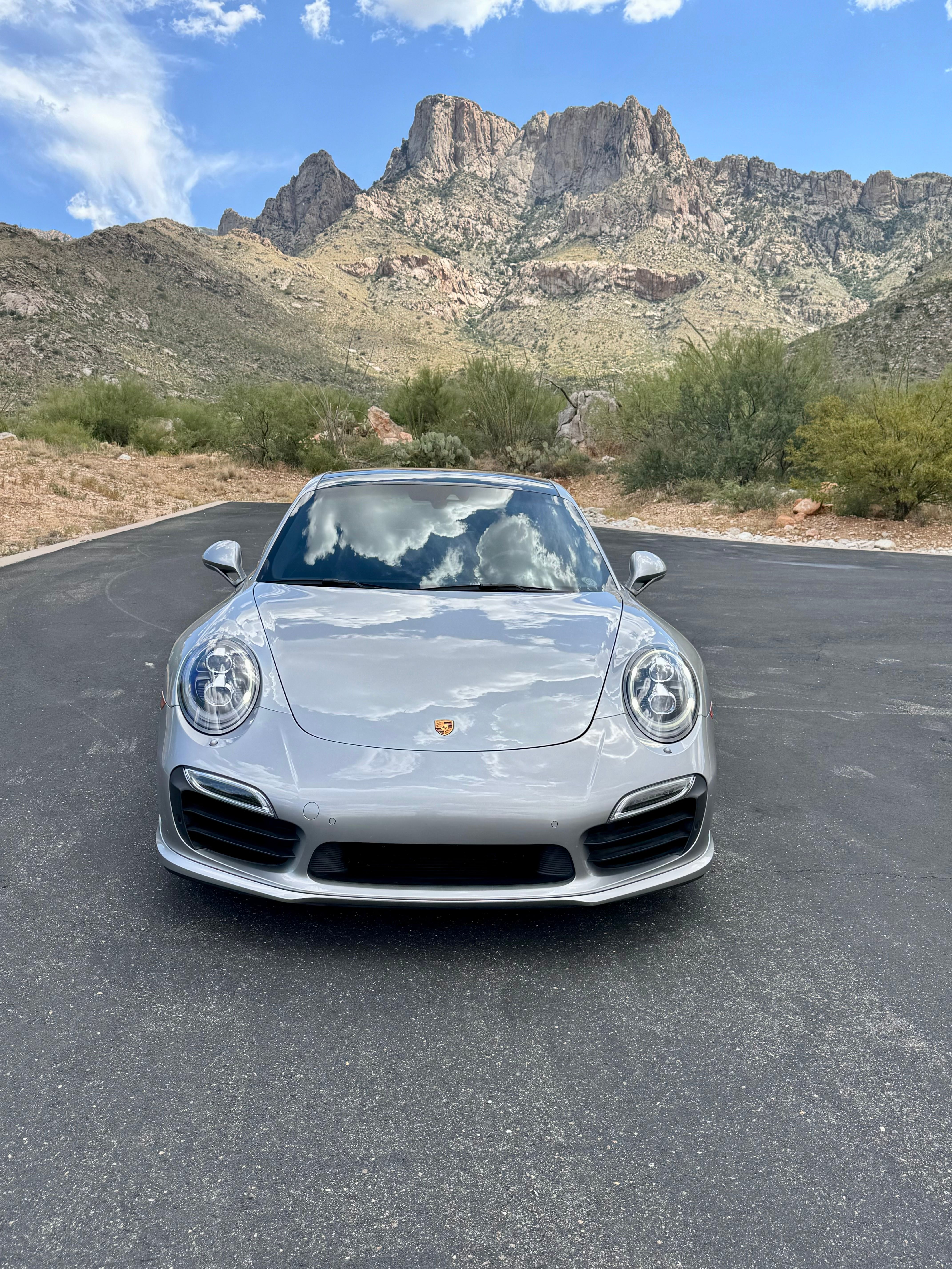 Used 2014 Porsche 911 Turbo S AWD/4WD image 5