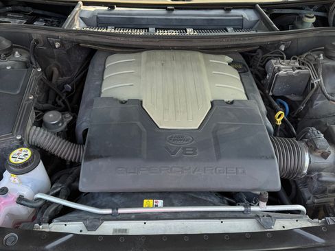 Used 2008 Land Rover Range Rover Supercharged image 9