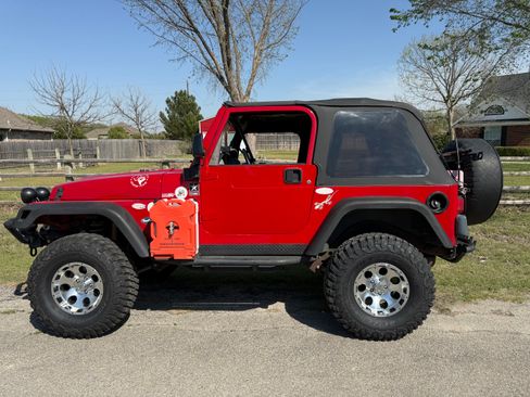 Used 2004 Jeep Wrangler X w/ Wheel Plus Group image 10