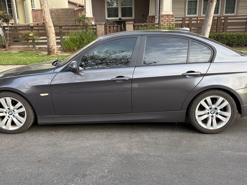 Used 2006 BMW 325i Sedan image 5
