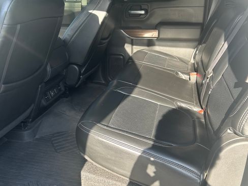 Used 2021 Chevrolet Silverado 1500 RST AWD/4WD image 10
