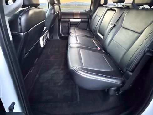 Used 2017 Ford F150 Lariat image 22