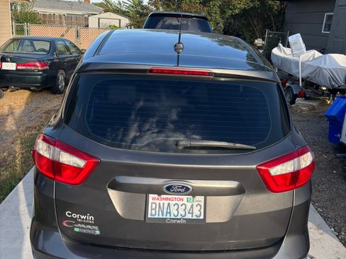 Used 2015 Ford C-MAX Energi SEL image 6