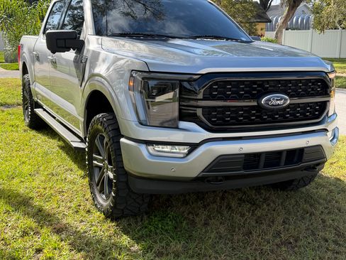 Used 2021 Ford F150 XLT w/ Equipment Group 302A High image 6