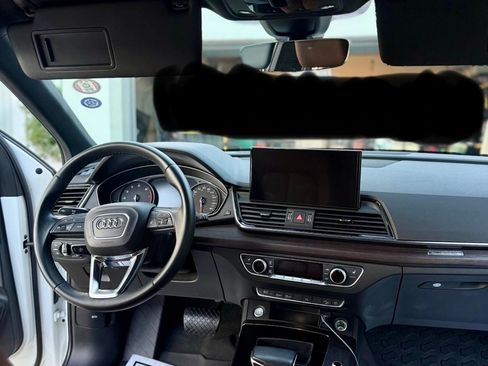 Used 2021 Audi Q5 2.0T Premium w/ Convenience Package image 18